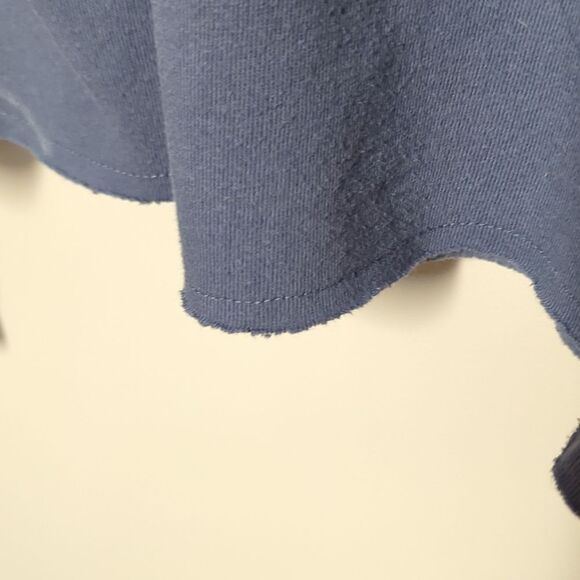 Grayson/Thread Blue Graphic Cropped Sweatshirt - Picture 3 of 6